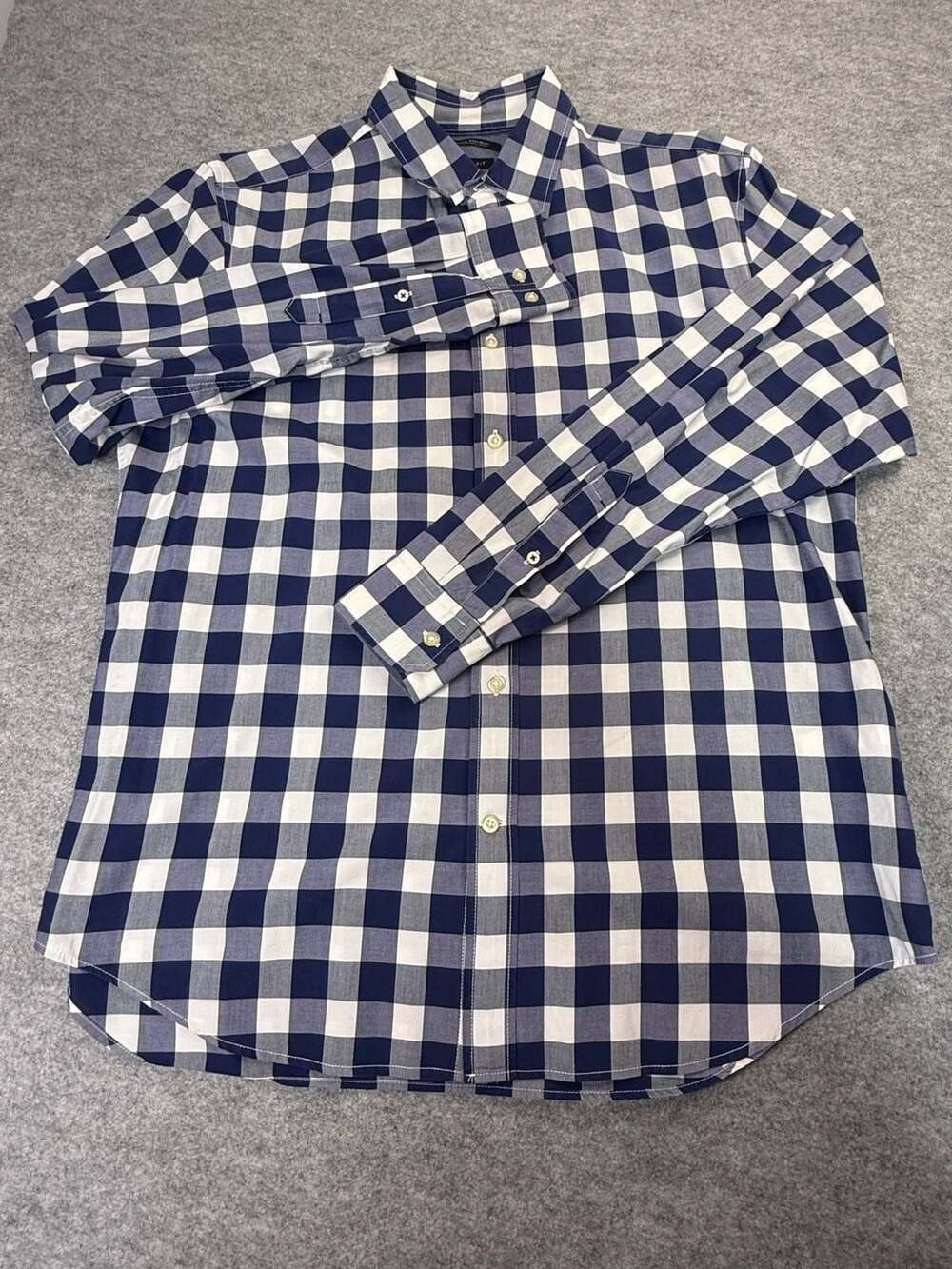 Banana Republic Camden Fit Shirt Size L Blue White Gingham Plaid Cotton